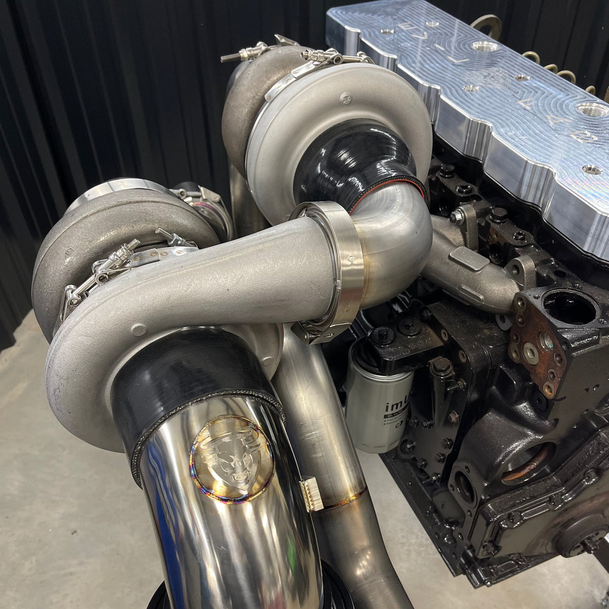EvilFab - Cummins S300/S400 Side Mount Compound Kit – EvilFab Performance